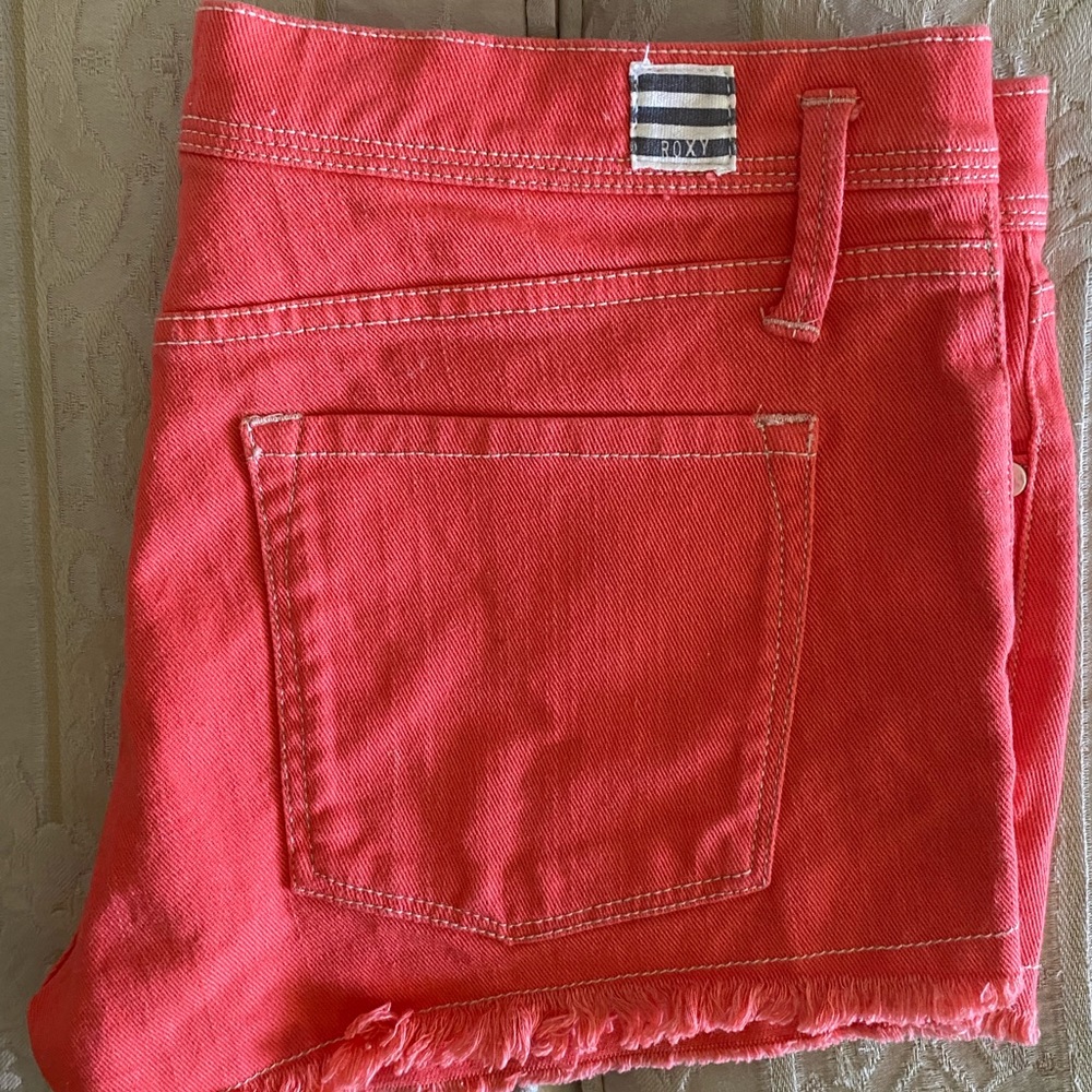 Orange Roxy shorts - Picture 3 of 3